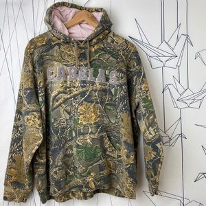 Cabela’s camo sweatshirt